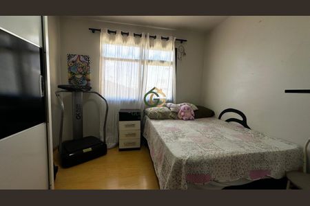 44_photo/94dce6f11d.af5ff038545b5b99-ATLAS-3d104e13-ef07-414d-9323-9ecbf22034a9.jpg de casa à venda com 3 quartos, 120m² em Boa Vista, Curitiba