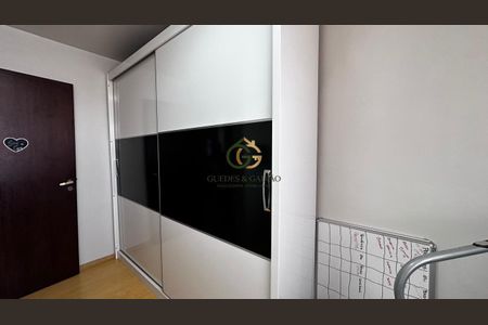 42_photo/94dce6f11d.af5ff038545b5b99-ATLAS-6193266f-65f6-42d4-8a0b-4d9ce1cc3c7f.jpg de casa à venda com 3 quartos, 120m² em Boa Vista, Curitiba