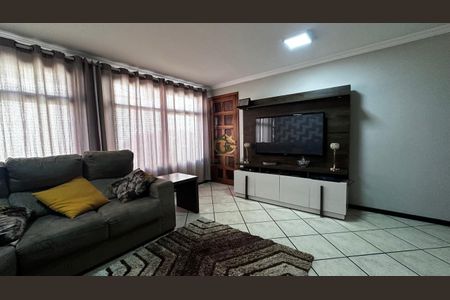 25_photo/94dce6f11d.af5ff038545b5b99-ATLAS-aa385493-5b92-4c97-8529-03f1aaed879b.jpg de casa à venda com 3 quartos, 120m² em Boa Vista, Curitiba