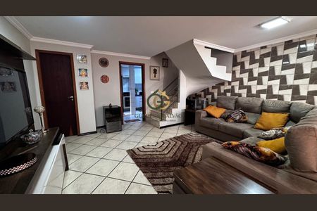 31_photo/94dce6f11d.af5ff038545b5b99-ATLAS-ca12f3b9-a506-48c9-912a-4ade603d75e8.jpg de casa à venda com 3 quartos, 120m² em Boa Vista, Curitiba