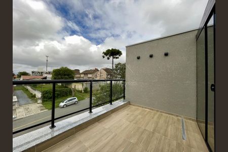5_photo/94dce6f1f1.145e85f3c2443ba7-ATLAS-96441a9f-0f77-4ba7-bd5f-269c7b18e9d0.jpg de casa à venda com 3 quartos, 270m² em Boa Vista, Curitiba