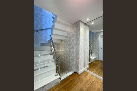 12_photo/94dce6f1f1.145e85f3c2443ba7-ATLAS-bbd907df-64c9-419e-8b69-ee1edb4c8232.jpg de casa à venda com 3 quartos, 270m² em Boa Vista, Curitiba