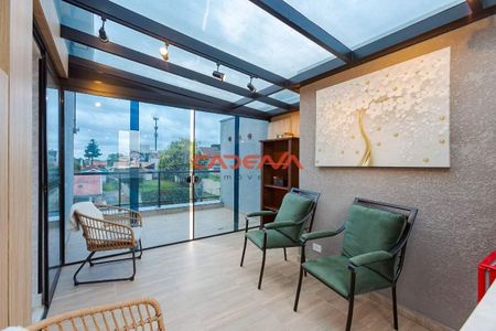 19_photo/94dce6f1f7.9f39219a54771795-ATLAS-2995c812-26b7-46ee-95f4-e84f22505b5d.jpg de casa à venda com 3 quartos, 270m² em Boa Vista, Curitiba