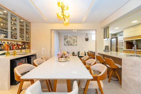 1_photo/94dce6f1f7.9f39219a54771795-ATLAS-ed22cdaa-be08-4f84-b41b-2feb17e4f2a8.jpg de casa à venda com 4 quartos, 287m² em Boa Vista, Curitiba