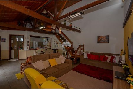 2_photo/94dce6f25d.fa3df4ea54111232-ATLAS-6cf2de2b-0ec1-4e8c-9833-63a2e5b9c5e3.jpg de casa à venda com 4 quartos, 286m² em Boa Vista, Curitiba