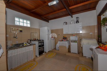 12_photo/94dce6f25d.fa3df4ea54111232-ATLAS-a85a76ad-231b-49c1-bb0e-ae735eeb4784.jpg de casa à venda com 4 quartos, 286m² em Boa Vista, Curitiba