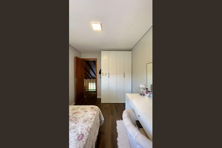 6_photo/94dce6f269.5afd90b9c05d4dec-ATLAS-1fa07813-b6ed-479c-a02e-afd0e6aa4616.jpg de casa à venda com 5 quartos, 214m² em Boa Vista, Curitiba