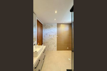 10_photo/94dce6f269.5afd90b9c05d4dec-ATLAS-533fdac4-1784-40cd-a156-abfa77fbe798.jpg de casa à venda com 5 quartos, 214m² em Boa Vista, Curitiba