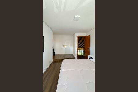 12_photo/94dce6f269.5afd90b9c05d4dec-ATLAS-6c2b0f36-84ec-40ec-bb09-c6fd1f3f5ddd.jpg de casa à venda com 5 quartos, 214m² em Boa Vista, Curitiba