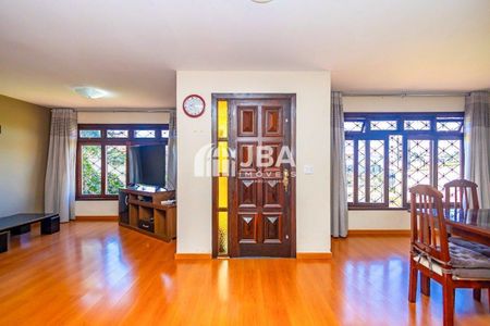 44_photo/94dce6f2e3.e467a4455404b950-ATLAS-1d0dfd29-275b-481c-9348-65fef5dccd95.jpg de casa à venda com 3 quartos, 268m² em Boa Vista, Curitiba