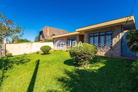 2_photo/94dce6f2e3.e467a4455404b950-ATLAS-24b3a5df-0fab-4f3e-b6d3-be2cc70de741.jpg de casa à venda com 3 quartos, 268m² em Boa Vista, Curitiba