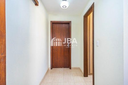 41_photo/94dce6f2e3.e467a4455404b950-ATLAS-4a258633-9c89-4c29-9565-78ee4e6d24b2.jpg de casa à venda com 3 quartos, 268m² em Boa Vista, Curitiba