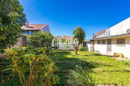 8_photo/94dce6f2e3.e467a4455404b950-ATLAS-7266e04d-ac57-40bb-b2b6-2dc184910ccd.jpg de casa à venda com 3 quartos, 268m² em Boa Vista, Curitiba