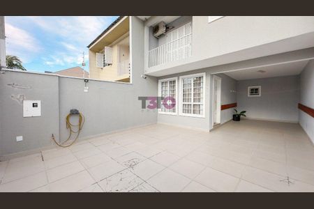 45_photo/94dce6f3b9.bd88f4c23bd4aa3d-ATLAS-003b7399-a9e2-460f-8fcd-9be64b7d8f1c.jpg de casa à venda com 4 quartos, 198m² em Boa Vista, Curitiba