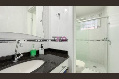 33_photo/94dce6f3b9.bd88f4c23bd4aa3d-ATLAS-41653947-53e6-4229-b853-da2d07f732de.jpg de casa à venda com 4 quartos, 198m² em Boa Vista, Curitiba