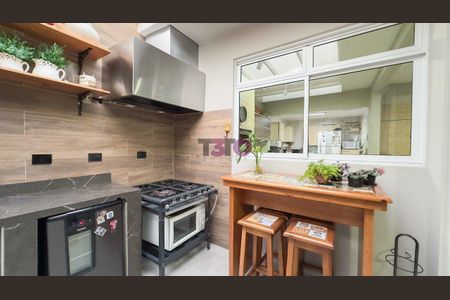 9_photo/94dce6f3b9.bd88f4c23bd4aa3d-ATLAS-4d7c92af-e07e-4057-978e-51609235640e.jpg de casa à venda com 4 quartos, 198m² em Boa Vista, Curitiba