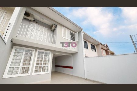 47_photo/94dce6f3b9.bd88f4c23bd4aa3d-ATLAS-8e3787ee-3932-42eb-b9c3-c11009bbb6d8.jpg de casa à venda com 4 quartos, 198m² em Boa Vista, Curitiba