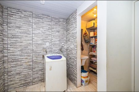 16_photo/94dce6f3d3.b38ac4619dd2e4c9-ATLAS-afcec4d8-1bb2-495f-912a-eaf169b16ab2.jpg de casa à venda com 4 quartos, 270m² em Boa Vista, Curitiba