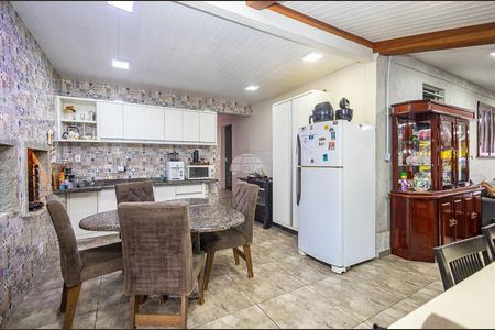 15_photo/94dce6f3d3.b38ac4619dd2e4c9-ATLAS-d8a2774d-d1ab-4ad7-948d-ee4be52e945c.jpg de casa à venda com 4 quartos, 270m² em Boa Vista, Curitiba