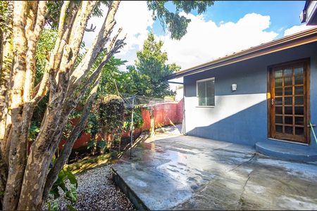 41_photo/94dce6f3d3.b38ac4619dd2e4c9-ATLAS-ec30dc82-9f62-4df1-a69e-132d52452604.jpg de casa à venda com 4 quartos, 270m² em Boa Vista, Curitiba