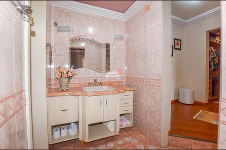 31_photo/94dce6f4e3.a3ae9ae7e703bbee-ATLAS-292329cd-3fb7-4669-b9a0-dfab00fc762f.jpg de casa à venda com 6 quartos, 640m² em Boa Vista, Curitiba