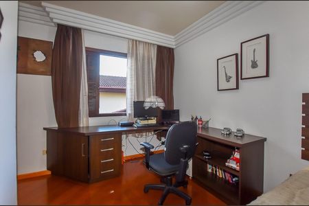 45_photo/94dce6f4e3.a3ae9ae7e703bbee-ATLAS-2f35d860-aa5f-472b-92ea-bbcf7df280f2.jpg de casa à venda com 6 quartos, 640m² em Boa Vista, Curitiba