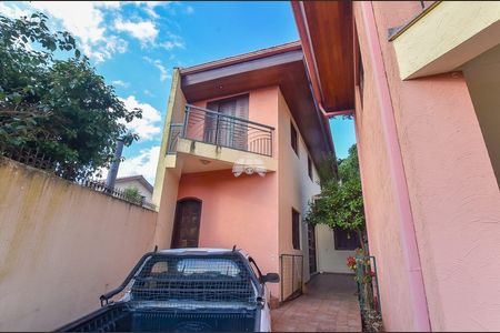 6_photo/94dce6f4e3.a3ae9ae7e703bbee-ATLAS-44254c47-8a2e-44c7-a090-a56c8a055eb4.jpg de casa à venda com 6 quartos, 640m² em Boa Vista, Curitiba