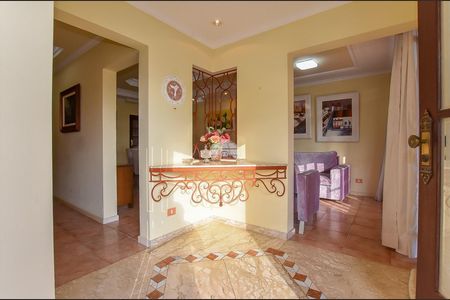 3_photo/94dce6f4e3.a3ae9ae7e703bbee-ATLAS-49e50c4c-6c6f-449c-84d7-79d5f17c9a49.jpg de casa à venda com 6 quartos, 640m² em Boa Vista, Curitiba