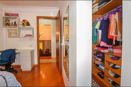 4_photo/94dce6f4e3.a3ae9ae7e703bbee-ATLAS-5fe35cea-f0a7-472c-a1fc-8361a8c64c69.jpg de casa à venda com 6 quartos, 640m² em Boa Vista, Curitiba