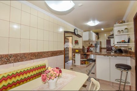 41_photo/94dce6f4e3.a3ae9ae7e703bbee-ATLAS-8ef1cb03-cbb1-4d5a-9c33-393c0ba203a3.jpg de casa à venda com 6 quartos, 640m² em Boa Vista, Curitiba