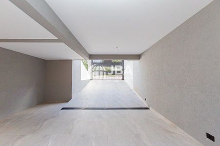 23_photo/94dce6f513.96458e673c4e6a1a-ATLAS-e968fa3f-4671-4db8-82df-24580e8001ee.jpg de casa à venda com 0 quarto, 148m² em Boa Vista, Curitiba