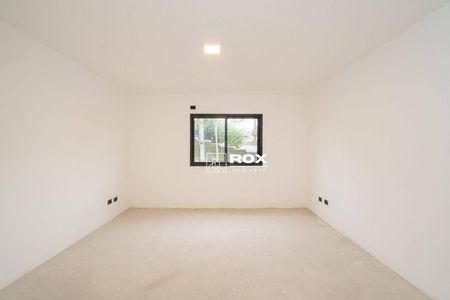 12_photo/94dce6f56b.91a8ad6776264921-ATLAS-e79c5dc9-01da-4b00-9cec-38c73f171a2b.jpg de casa à venda com 3 quartos, 123m² em Boa Vista, Curitiba