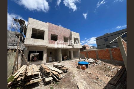 33_photo/94dce6f62b.df2406aa61ba3211-ATLAS-d4d4d899-3a8e-4622-97cb-ba98c531ac3f.jpg de casa à venda com 0 quarto, 108m² em Santa Cândida, Curitiba