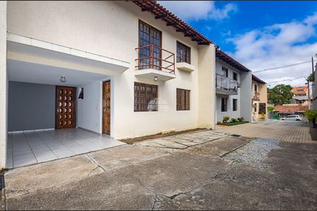32_photo/94dce6f64b.9ddc7f8972610e4e-ATLAS-10751496-e3ae-4198-b836-f4bb20778569.jpg de casa à venda com 3 quartos, 101m² em Boa Vista, Curitiba