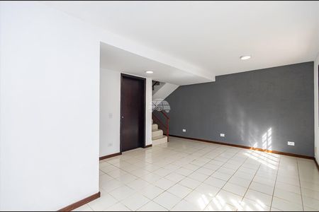 2_photo/94dce6f64b.9ddc7f8972610e4e-ATLAS-60351b1e-1c70-46aa-b0ee-aafc2e586821.jpg de casa à venda com 3 quartos, 101m² em Boa Vista, Curitiba