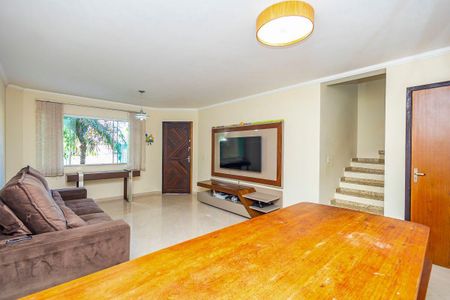 5_photo/94dce6f65d.9eb5d2fc35c3b0f7-ATLAS-1f485198-a0ab-4507-a4a7-f7979f2e9bf7.jpg de casa à venda com 3 quartos, 119m² em Boa Vista, Curitiba