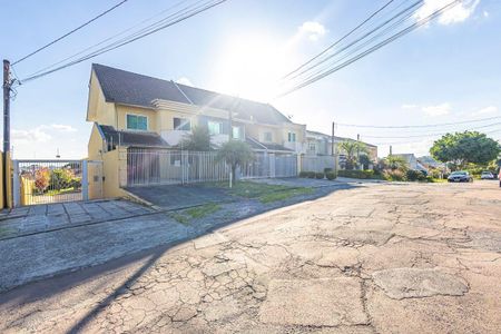 46_photo/94dce6f65d.9eb5d2fc35c3b0f7-ATLAS-823d5e34-db43-49b6-8a0d-194de5f25208.jpg de casa à venda com 3 quartos, 119m² em Boa Vista, Curitiba