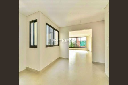 6_photo/94dce6f6a1.8dda1d85d1105da4-ATLAS-1e26e2ee-b955-4a40-9305-be7264a9fd54.jpg de casa à venda com 4 quartos, 350m² em Boa Vista, Curitiba