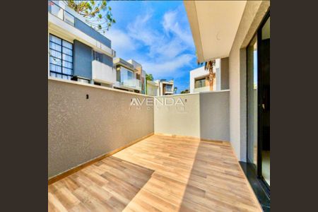 6_photo/94dce6f6a1.8dda1d85d1105da4-ATLAS-4b333dc3-4cb5-4200-941a-ec0070c216bb.jpg de casa à venda com 4 quartos, 350m² em Boa Vista, Curitiba