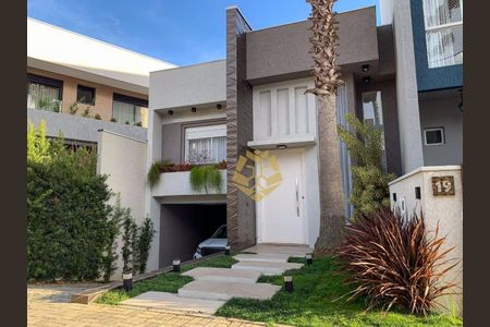 8_photo/94dce6f6a1.f219a6c507a36e5d-ATLAS-3042a3f9-beba-4fc3-a3d7-a0010849be5f.jpg de casa à venda com 3 quartos, 253m² em Boa Vista, Curitiba