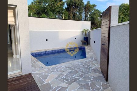 23_photo/94dce6f6a1.f219a6c507a36e5d-ATLAS-ff2254ca-d07b-4ba5-91a4-e483e9411109.jpg de casa à venda com 3 quartos, 253m² em Boa Vista, Curitiba