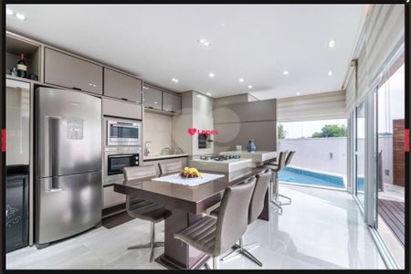 8_photo/94dce6f6a7.51cc70ea1b948618-ATLAS-7827d41d-9f4a-494b-acfd-e962859338d4.jpg de casa à venda com 3 quartos, 253m² em Boa Vista, Curitiba