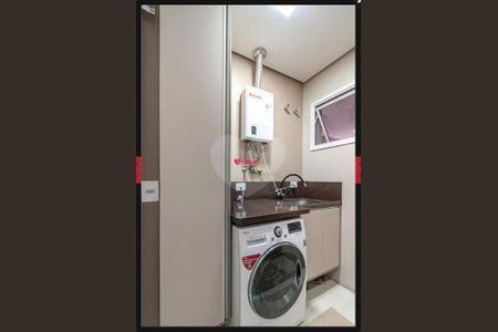 12_photo/94dce6f6a7.51cc70ea1b948618-ATLAS-97b83ef5-e584-440b-8aad-373f4e210361.jpg de casa à venda com 3 quartos, 253m² em Boa Vista, Curitiba