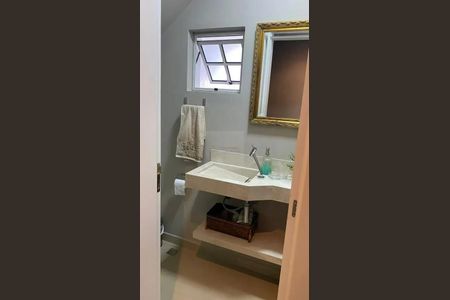 8_photo/94dce6f6f3.cb21989ac08b58f2-ATLAS-67ebe34d-6209-46a7-b3ee-e36f9aa9ddfd.jpg de casa à venda com 4 quartos, 198m² em Boa Vista, Curitiba