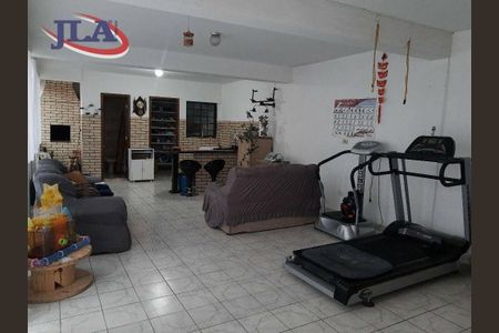 20_photo/94dce6f709.751bca41ac608a7d-ATLAS-238e8f8c-e135-4e70-b524-ae9d6735f55b.jpg de casa à venda com 4 quartos, 150m² em Boa Vista, Curitiba