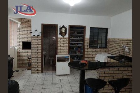 22_photo/94dce6f709.751bca41ac608a7d-ATLAS-69c6269a-7cfe-4ca1-99be-a93755892a84.jpg de casa à venda com 4 quartos, 150m² em Boa Vista, Curitiba