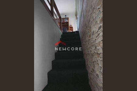 5_photo/94dce6f70f.34beb6889ad9cd13-ATLAS-694fa8ff-8fa1-418e-ac9f-baa7058ac6cd.jpg de casa à venda com 3 quartos, 400m² em Boa Vista, Curitiba