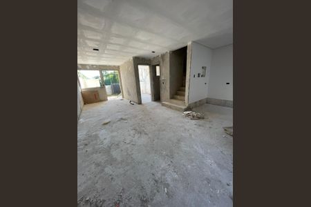 1_photo/94dce6f729.589b6d9b0b411b9f-ATLAS-d554aae2-96bd-4f4f-9cec-2a16436af0e5.jpg de casa à venda com 3 quartos, 193m² em Boa Vista, Curitiba