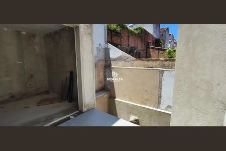 33_photo/94dce6f729.6f3180432312545f-ATLAS-6936c899-e02f-4eef-9c0f-65881cc2d3e5.jpg de casa à venda com 3 quartos, 134m² em Boa Vista, Curitiba