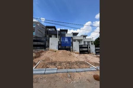 7_photo/94dce6f72b.4c157fceb05af543-ATLAS-5cd9dd41-7f01-4ff4-adc0-7cdbcb1571c2.jpg de casa à venda com 3 quartos, 134m² em Boa Vista, Curitiba